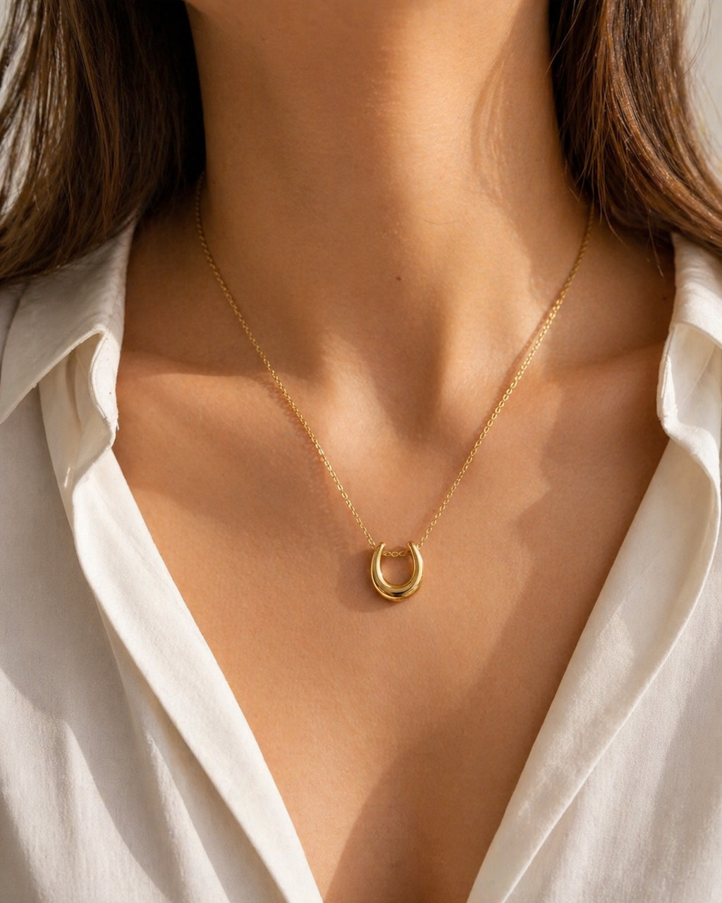Elira-Necklace